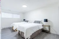 Spacious 3Br Guest Suite by the Creek | North Vancouver - 3-Star