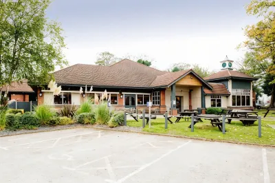 Premier Inn Liverpool (West Derby) Hotels near Croxteth