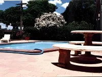 Forest Lodge Motor Inn & Restaurant - Pools