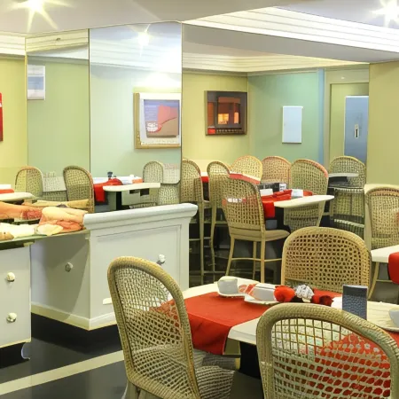 Trevi Hotel e Business