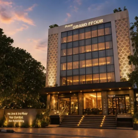 Grand FFOUR near Nehru Place, Delhi Отели рядом с достопримечательностью «Храм Лотоса»