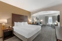 Comfort Inn & Suites Verona at Turning Stone Resort Casino - 2 estrellas