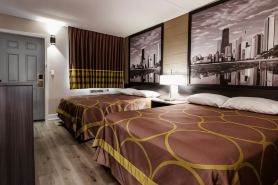 Super 8 by Wyndham Rockford South