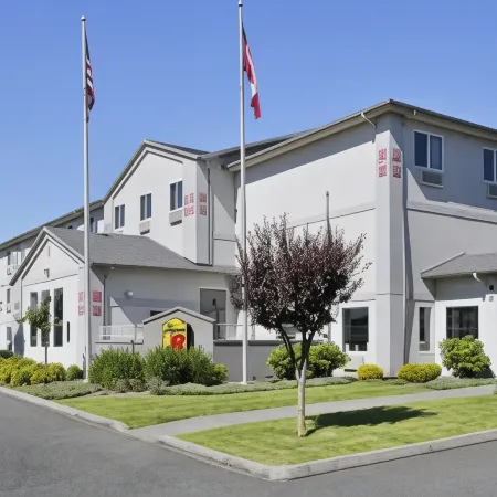 Super 8 by Wyndham Bellingham Airport/Ferndale