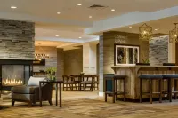 Fairfield Inn & Suites Waterbury Stowe - parking