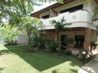 Babylon Pool Villas - Villaer
