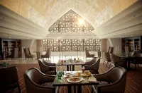 Bab Al Qasr Residence - Condos