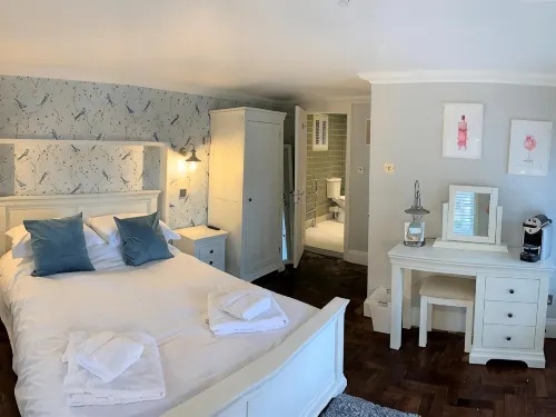 Ferryman`s Cottage at the Beetle & Wedge - Wifi
