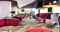 諾富特聖彼得堡中心飯店 - 酒吧
