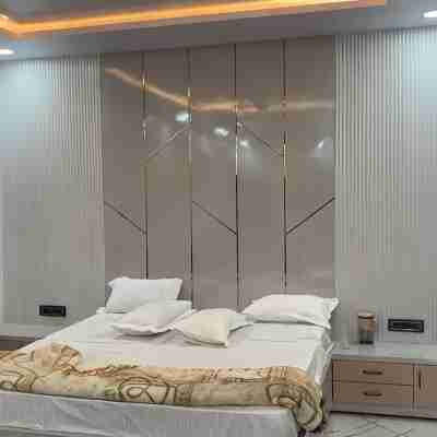 Shree Laxmi Banquet & Hotel Rooms