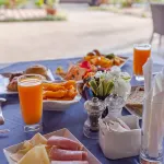 Hotel Oasis de Kiamu - servizio colazione