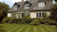 Orchard Pond Bed & Breakfast - Bed and Breakfasts