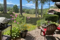 Glen Condo w/ Mountain Views: Walk to Story Land - Uima-altaat