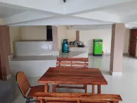 Hin Wong Apartments Dive & Snorkel Resort - parkir