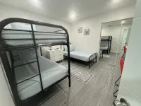 Modern Spacious 2Br-1BA Miami Home -Free Parking + Porch + BBQ - Bungalows