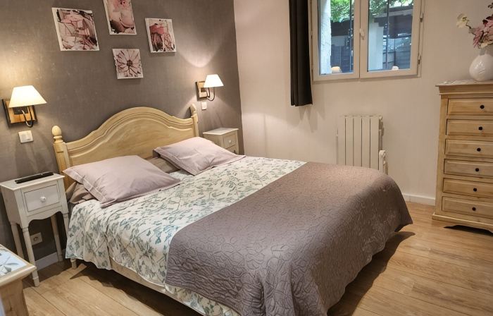 Beautiful apartment with private garden