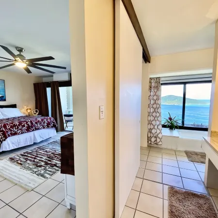 Exquisite Paradise View Condo