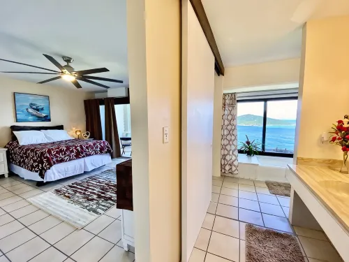 Exquisite Paradise View Condo
