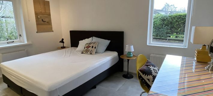 Prachtig Designhuis, Rustige Ligging, Zwembad, Speeltuin, Fietsen in de Duinen テセルのホテル