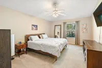 Welcome to Our Home - Pace/Pensacola - Pet friendly - Close to beaches! - Homestays