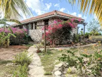 Cat's Cove, Pigeon Cay - 2 Acres w/ Private Beach Hotels in 