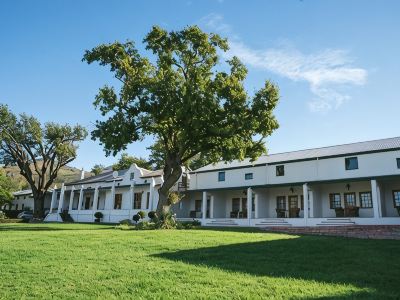 D'Olyfboom Guest House B & B
