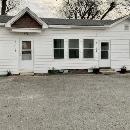 Bison Hall 5, No cleaning fee, Near Harding