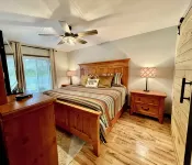 Just minutes from Beech Mtn Ski Resort /Townhome /Fire Pit & Fireplace / Pets OK - balcony