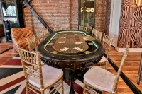 Bottled in Bond: Transportation Available/Center of Bourbon Trail/ Hgtv Location - Homestays