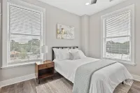 Prime Downtown Fuquay Condo - Walk to Dining & Breweries - Free Parking - Wifi