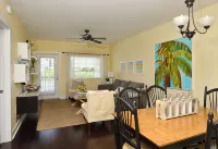 Lulu's New Waterfront Rare 2 Bal 2 Bd, 2 BA, Sleeps 8-4 Daily Water Park Passes - 民宿