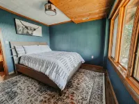 Mountain View~ Hot Tub ~ Pool ~ Arcade ~ Firepit ~ Ample Parking ~ Hatley Pointe - Bjergudsigt