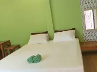 普蘭天堂度假村 鄰近วังก์พง的酒店