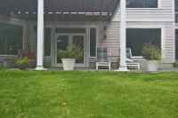 A Spacious Mountain Retreat with Stunning Views. 1 Bedroom, 2000Sqft Entire - Villas