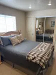 Ski in ski out cozy condo retreat! - 3성급