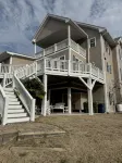 Stunning, Family sized, fully furnished home with pool at Spinnaker's Reach. - 4-Star