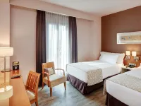 Sercotel Alcalá 611 Отели рядом с достопримечательностью «Линейный город»