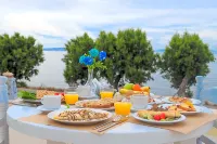 Aeolos Bay Tinos - Mountain view