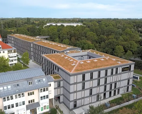 FreshSuites & Bar Hotels near Untermenzing