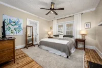 Cozy Cottage newly renovated near DWNTN & MTSU - Boutique