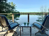 Cottage right on the AuSable River in charming Mio - 3 étoiles
