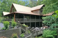 Spacious! All Paved road access, High Speed Internet, 7 Minutes to downtown BR! - 3-Star