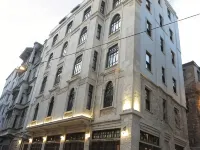 伊斯坦堡卡拉科伊格拉塔漢飯店 图内尔广场附近的飯店