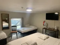 The Old Ship Inn -  Privatzimmer