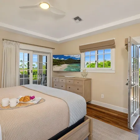 Celebrity Home Across the Street From Beach! Pool With Slide, Pickleball, Gym!