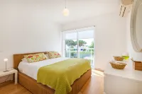 Sunny 3BR Villa   Prainha Clubhouse - Bungalows