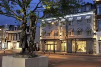 Hotel Lion d'Or - Parking