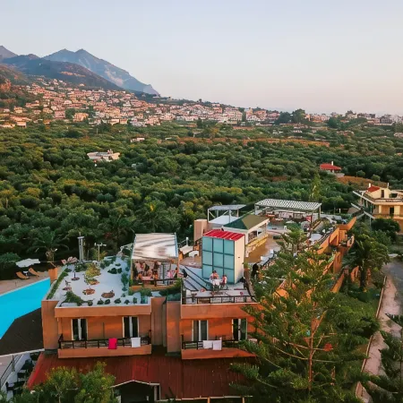 Apollo Resort Art Hotel