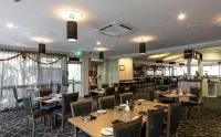 Cattlemans Country Motor Inn & Serviced Apartments - breakfast