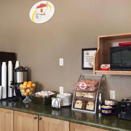 Super 8 by Wyndham Bozeman